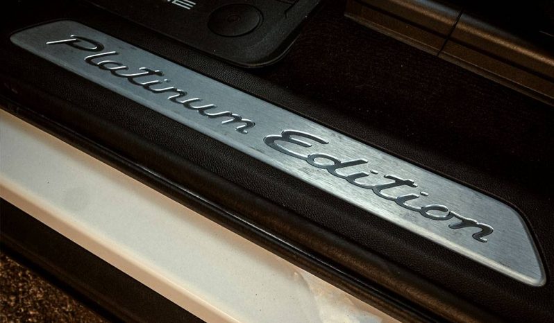 Porsche E-Hybrid Coupe full
