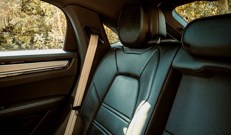 Porsche E-Hybrid Coupe full