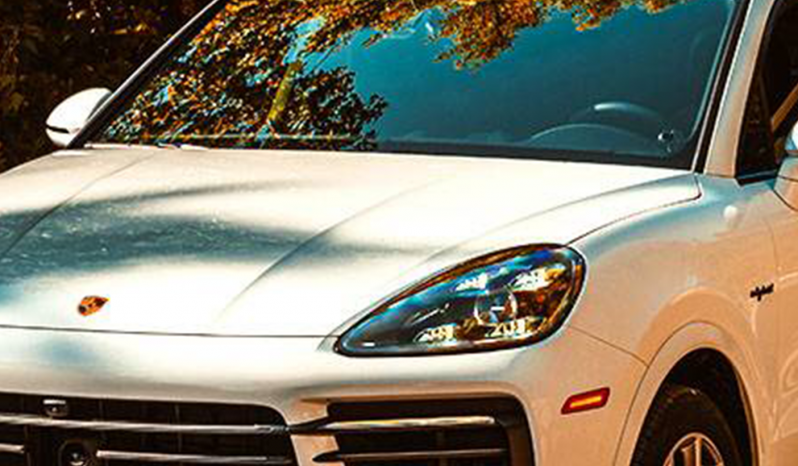 Porsche E-Hybrid Coupe full