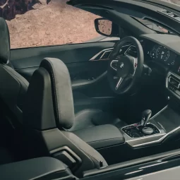 BMW M4 Comp Xdrive Convertible full