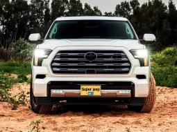 Toyota Sequoia full