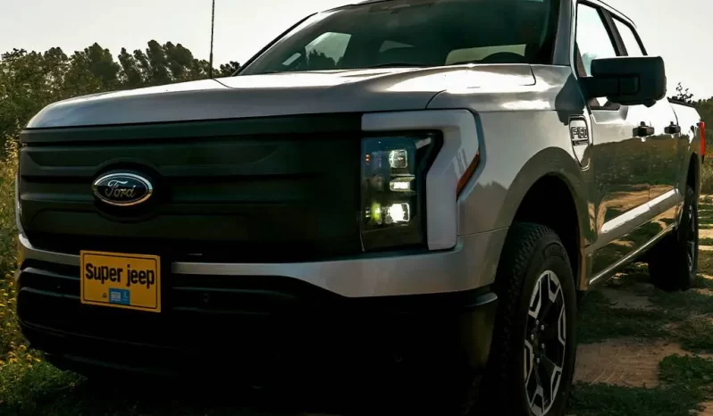 Ford F150 Lightning Pro full
