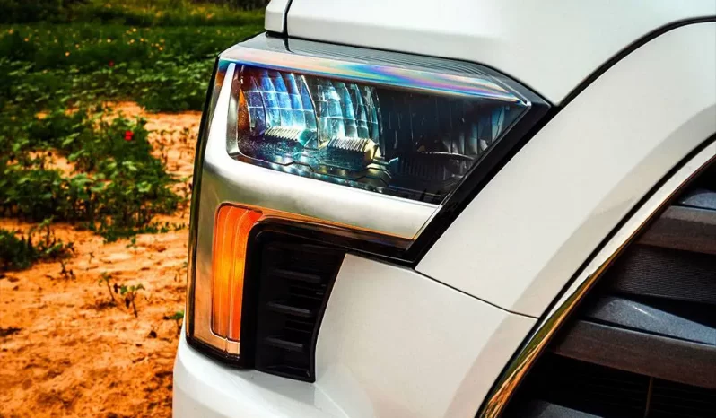 Toyota Sequoia full
