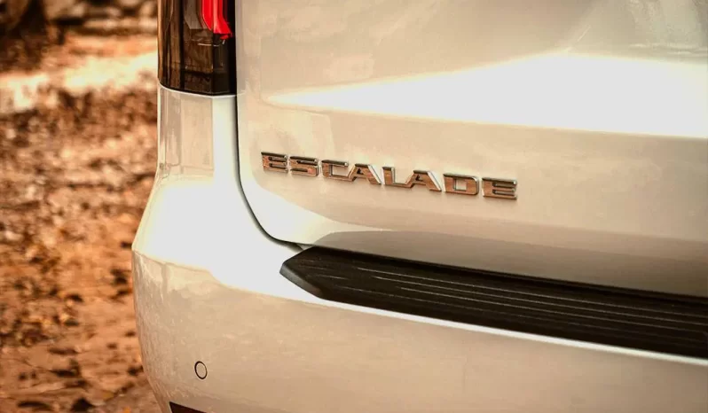 Cadillac Escalade ESV full