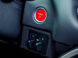 Toyota Sequoia full