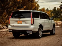 Cadillac Escalade ESV full
