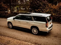 Cadillac Escalade ESV full
