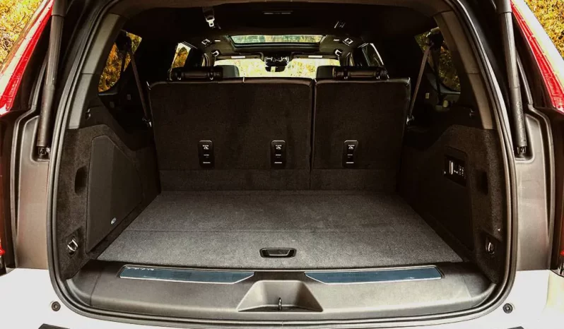 Cadillac Escalade ESV full