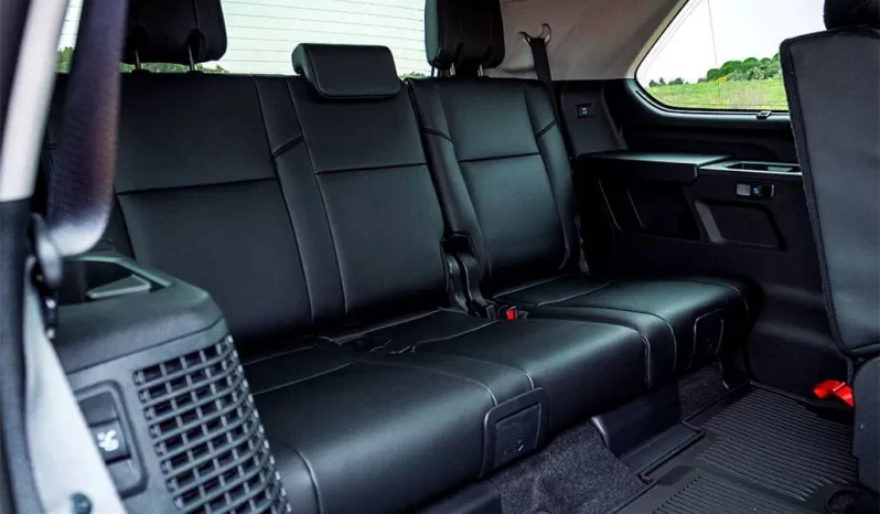 Toyota Sequoia full