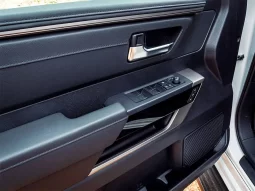 Toyota Sequoia full