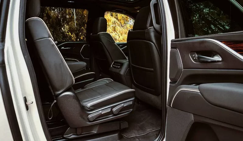 Cadillac Escalade ESV full