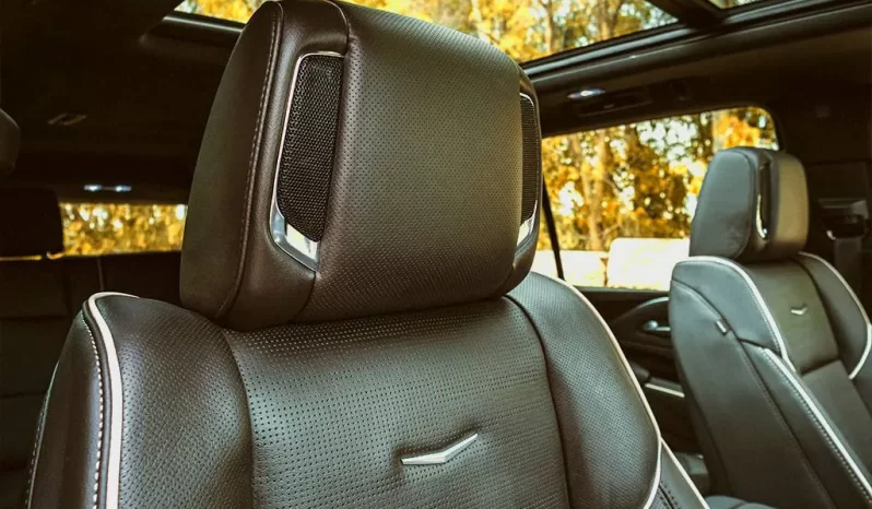 Cadillac Escalade ESV full
