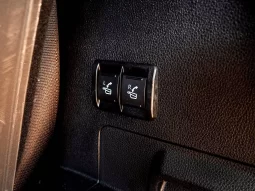Toyota Sequoia full
