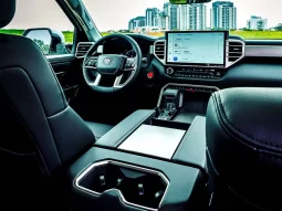 Toyota Sequoia