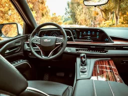 Cadillac Escalade ESV full