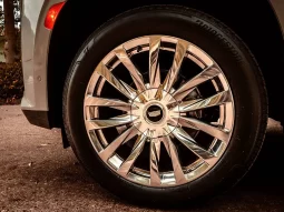 Cadillac Escalade ESV full