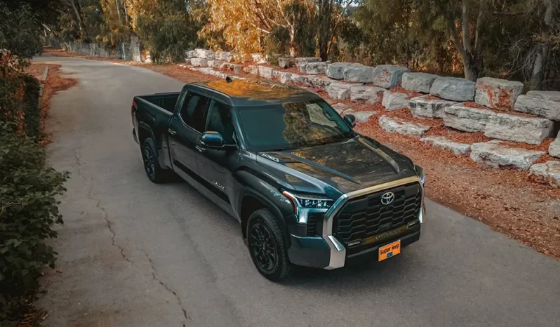 Toyota Tundra Limited Hybrid full