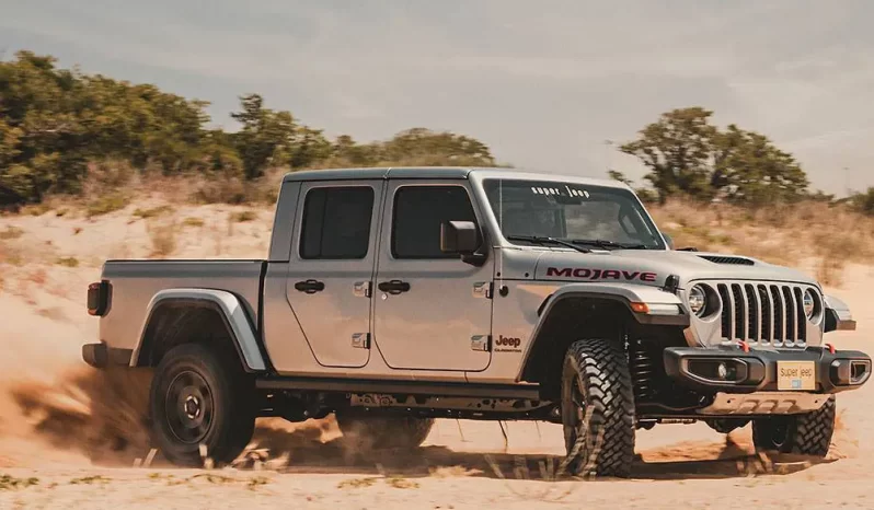 Gladiator MOJAVE