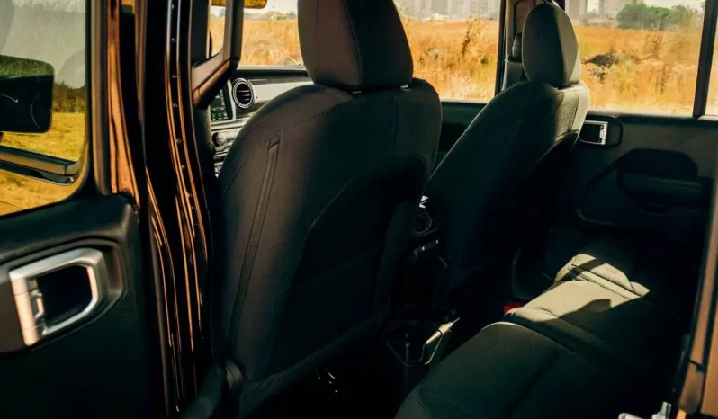 Wrangler Sport Altitude Unlimited full