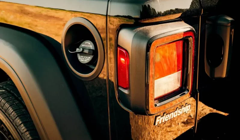 Wrangler Sport Altitude Unlimited full