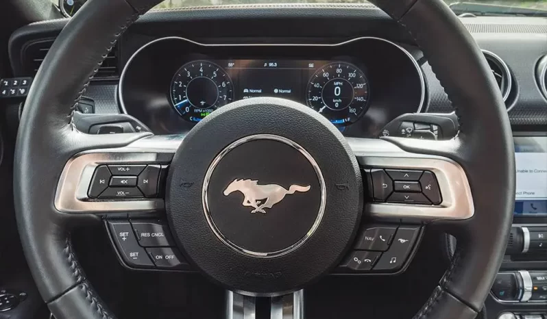 Ford Mustang GT Coupe full