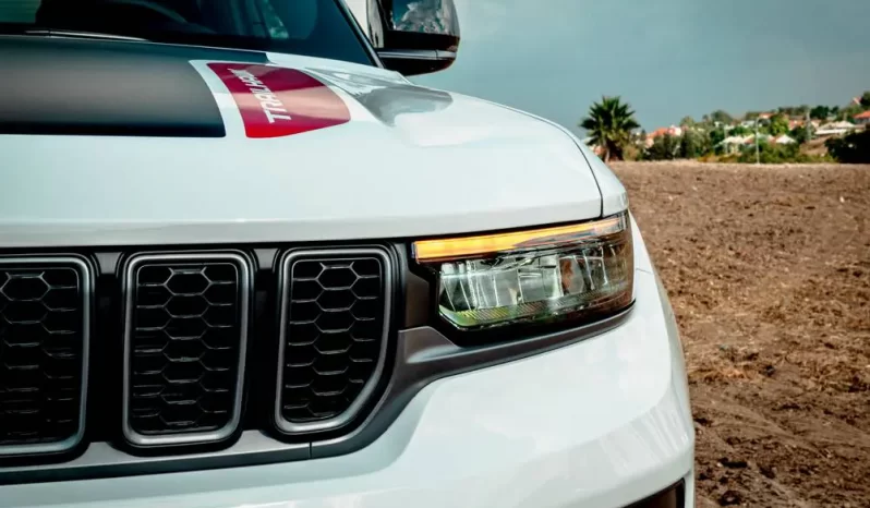 Grand Cherokee Trailhawk full