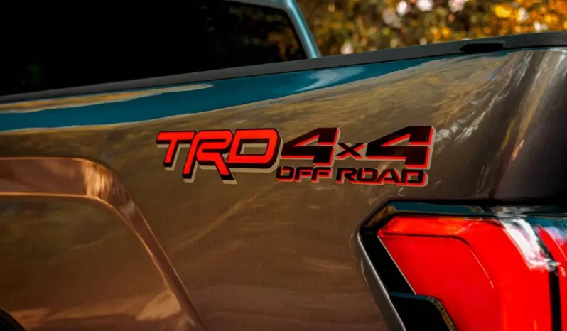 Toyota Tundra Limited Hybrid full