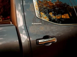 Toyota Tundra Limited Hybrid full