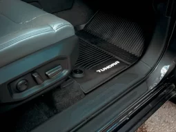 Toyota Tundra Limited Hybrid full