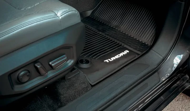 Toyota Tundra Limited Hybrid full