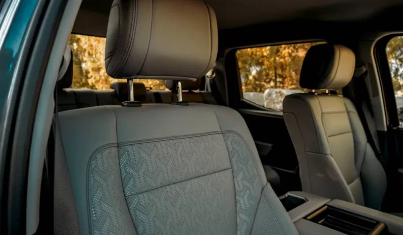 Toyota Tundra Limited Hybrid full