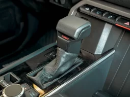 Toyota Tundra Limited Hybrid full