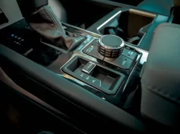 Toyota Tundra Limited Hybrid full