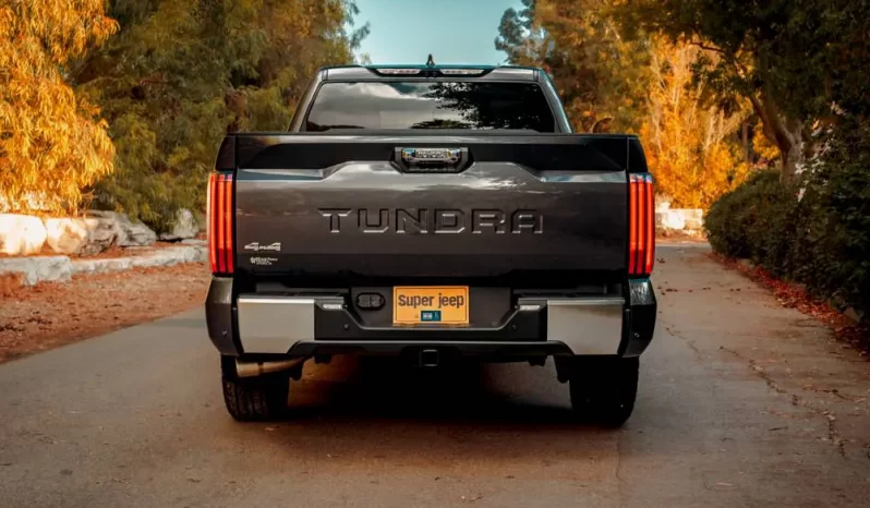 Toyota Tundra Limited Hybrid full