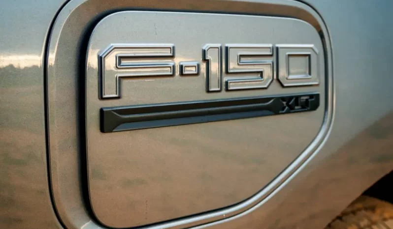 Ford F150 Lightning XLT full