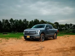 Ford F150 Lightning XLT full