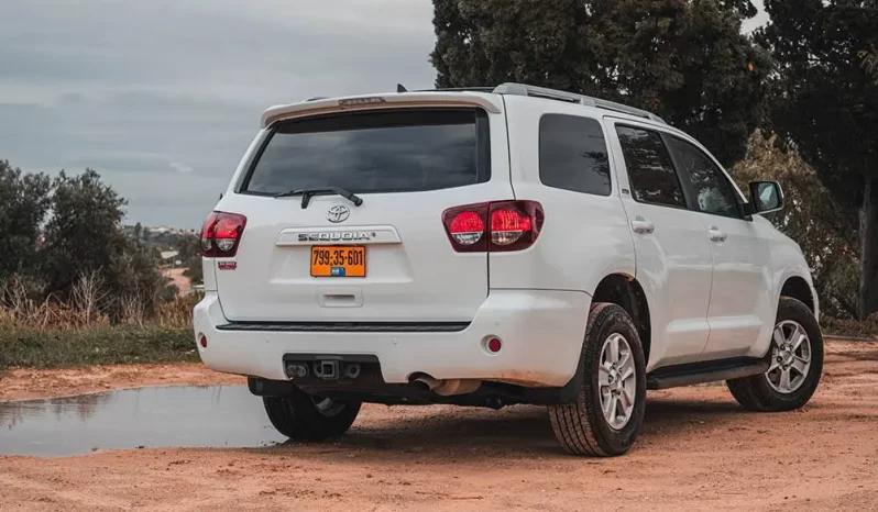 Toyota Sequoia