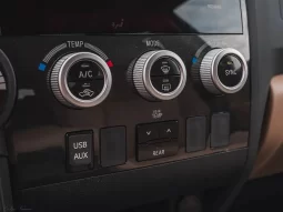Toyota Sequoia full