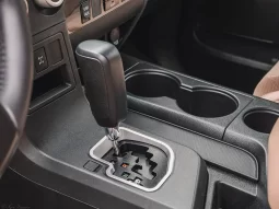 Toyota Sequoia full