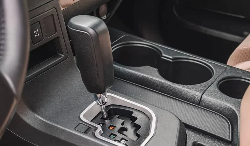 Toyota Sequoia full