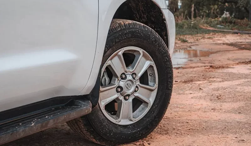 Toyota Sequoia full